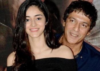 Ananya Pandey talked about the ups and downs of father Chunky Pandey:અનન્યા પાંડેએ પિતા ચંકી પાંડે વિવાદોથી ઘેરાયેલા હતાં તે અનુભવ અંગે વાત કરી