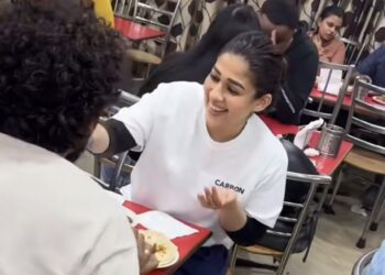 Nayanthara-Vignesh Shivan enjoys dinner at Kake da dhaba restaurant
