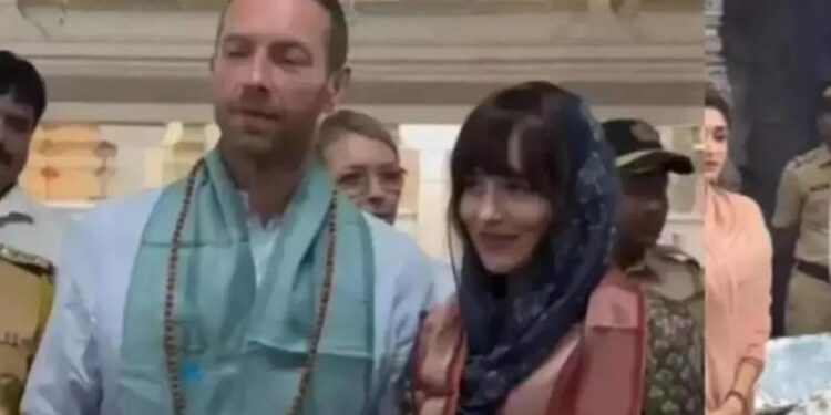 Chris Martin and Dakota Johnson’s elegant Anita Dongre ensembles steal the spotlight in Mumbai: ક્રિસ માર્ટિન અને ડાકોટા જ્હોન્સન અનિતા ડોંગરેના કોશ્યુમ સાથે ભારતીય રંગે રંગાયા