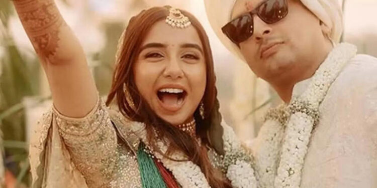 Prajakta Koli reveals she said yes to her now-husband Vrishank Khanal without seeing him in person: પ્રાજક્તા કોલીએ ખુલાસો કર્યો કે તેણીએ તેના હાલના પતિ વૃષાંક ખાનલને રૂબરૂ જોયા વિના હા પાડી