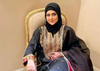 Sana Khan slams trolls attacking her son and husband; says ‘A public figure who is not even provoking is getting targeted: સના ખાનનો પુત્ર અને પતિ પર હુમલો કરનારા ટ્રોલર્સને જવાબ, એક જાહેર વ્યક્તિ જે ઉશ્કેરણી પણ નથી કરતી તેને નિશાન બનાવાય છે