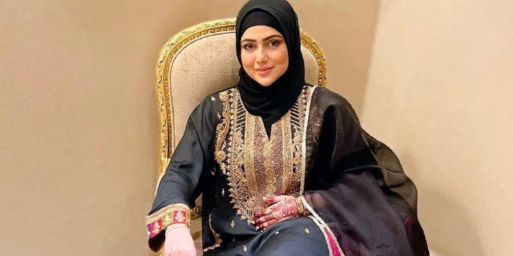 Sana Khan slams trolls attacking her son and husband; says ‘A public figure who is not even provoking is getting targeted: સના ખાનનો પુત્ર અને પતિ પર હુમલો કરનારા ટ્રોલર્સને જવાબ, એક જાહેર વ્યક્તિ જે ઉશ્કેરણી પણ નથી કરતી તેને નિશાન બનાવાય છે