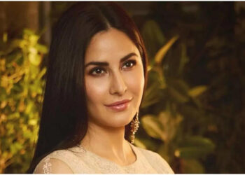 Katrina Kaif stuns fans with her Eid look; fans call her ‘Barbie Forever’: કેટરિના કૈફે તેના ઈદ લુકથી ચાહકોને દંગ કરી દીધા; ચાહકો તેને ‘બાર્બી ફોરેવર’ કહે છે