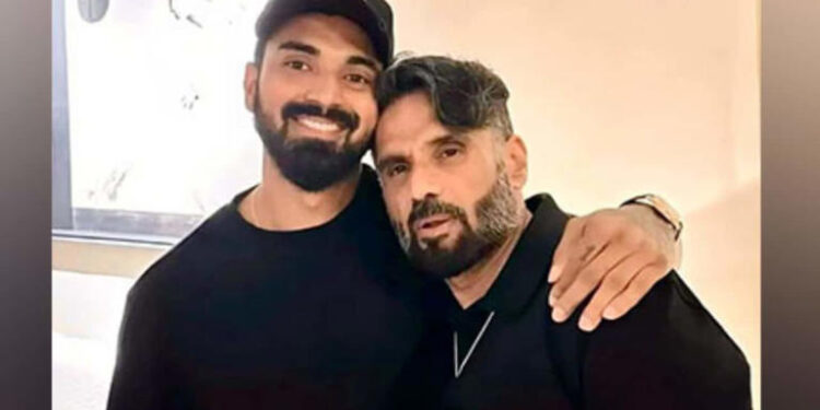 Suniel Shetty and his son-in-law cricketer KL Rahul buy a land in Thane Ghodbunder for Rs 9.85 Crore: સુનીલ શેટ્ટી અને તેમના જમાઈ ક્રિકેટર કેએલ રાહુલે થાણે ઘોડબંદરમાં 9.85 કરોડ રૂપિયામાં જમીન ખરીદી