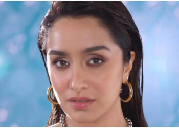 Shraddha Kapoor’s playful post gets funny fan replies, ‘Yeh photoshop wale: શ્રદ્ધા કપૂરની રમુજી પોસ્ટ પર ચાહકોના રમુજી જવાબો, ‘યે ફોટોશોપવાલે