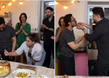 Aamir Khan celebrates 61st birthday with girlfriend Gauri Spratt, ex-wives Reena Dutta and Kiran Rao:આમિર ખાને પોતાની 61મો બર્થડે પોતાની ગર્લફ્રેન્ડ ગૌરી સ્પ્રેટ, પૂર્વ પત્ની રિના દત્તા અને કિરણ રાવ સાથે સેલિબ્રેટ કર્યો