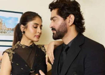 Kritika Kamra marries Gaurav Kapur in an intimate ceremony in Bandra; Farhan Akhtar, Soha Ali Khan and other celebs attend: કૃતિકા કામરાના ગૌરવ કપૂર સાથે મેરેજ; ફરહાન અખ્તર, સોહા અલી ખાન અને અન્ય સેલેબ્સ હાજરી આપી