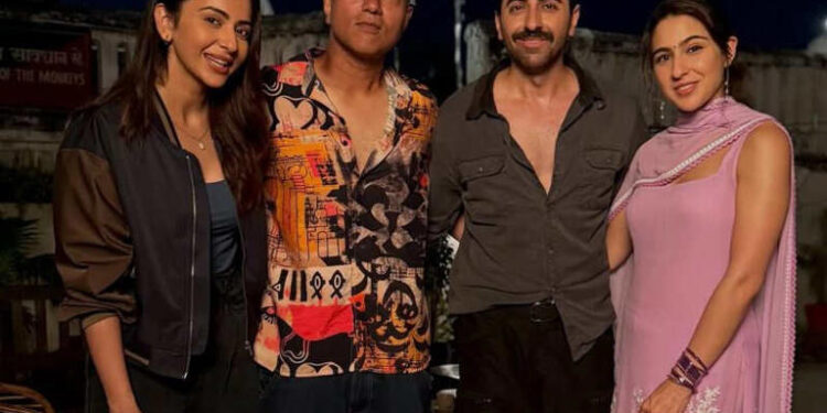 Sara Ali Khan shares adorable BTS moments from the sets of Pati Patni Aur Woh 2: સારા અલી ખાને પતી પત્નિ ઔર વો 2 ના સેટ પરથી  BTS પળો શેર કરી છે