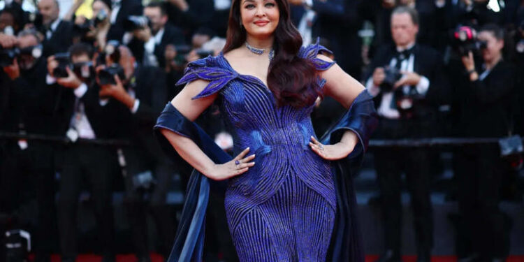 Aishwarya, Cannes and body shaming: Bracketing showbiz women in stereotypes and other questions: સ્ટીરિયોટાઇપ તોડતી વૈશ્વિક બ્રાન્ડ એમ્બેસેડર: ઐશ્વર્યા રાય બચ્ચન અને બોડી શેમિંગનો વિવાદ