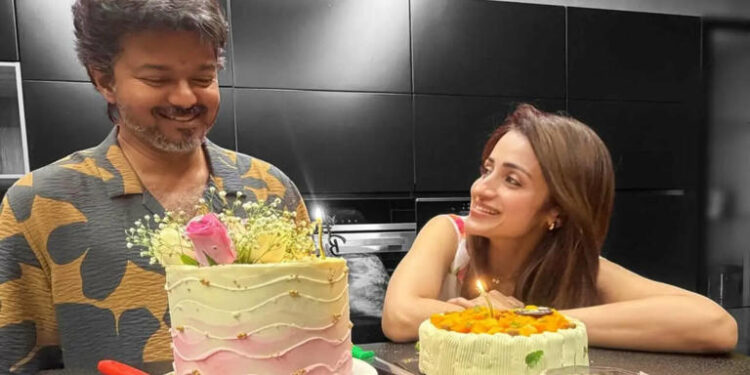 Trisha Krishnan addresses breakup speculations with Vijay, posts late birthday message for ‘someone who makes everything meaningful’: તૃષા ક્રિષ્નને વિજય સાથેના બ્રેકઅપની અટકળો પર પૂર્ણવિરામ મૂક્યું; ‘જે બધું જ સાર્થક બનાવે છે’ તે વ્યક્તિ માટે મોડી રાત્રે જન્મદિવસનો સંદેશ પોસ્ટ કર્યો