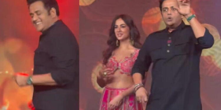 Ravi Kishan sets the stage on fire with his dance at Mirzapur: The movie album launch: ‘મિર્ઝાપુર: ધ મૂવી’ના આલ્બમ લૉન્ચ પર રવિ કિશને પોતાના ડાન્સથી સ્ટેજ ગજવ્યું
