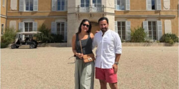 Saif shares Burgundy holiday: actor posts playful family pics; jokes he is ‘lost in the vines’: સૈફે બર્ગન્ડી વેકેશનની ઝાંખી કરાવી: અભિનેત્રીએ મસ્તીભર્યા પરિવારના ફોટા શેર કર્યા; મજાકમાં કહ્યું કે તે ‘દ્રાક્ષની વાડીઓમાં ખોવાઈ ગયા છે’