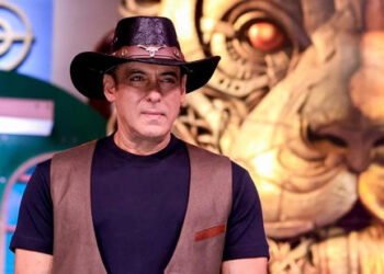 Salman Khan claims some actresses pay paparazzi to take photos of them from behind: ‘Do it if you want to’: કેટલીક એક્ટ્રેસ પાછળથી ફોટા પડાવવા માટે પેપરાઝીને પૈસા આપે છે, તમારી ઈચ્છા હોય તો કરોઃ સલમાન